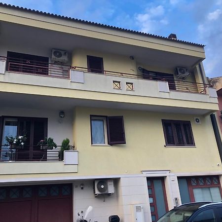 Mansarda Mentana Due Apartment Vittoria Exterior photo
